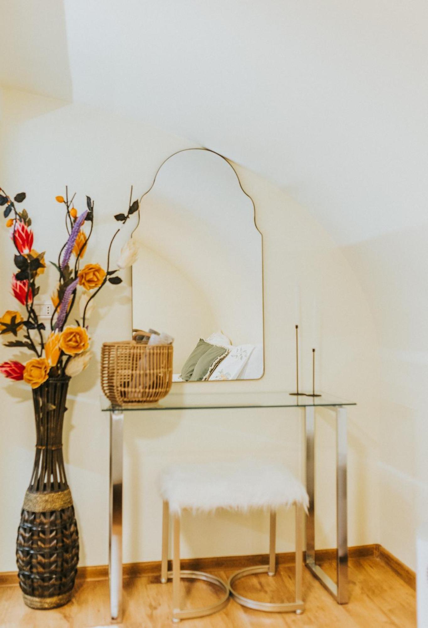 Locart -Cozy Downtown Apartment, Near Black Church With Free Wi-Fi Брашов Екстер'єр фото